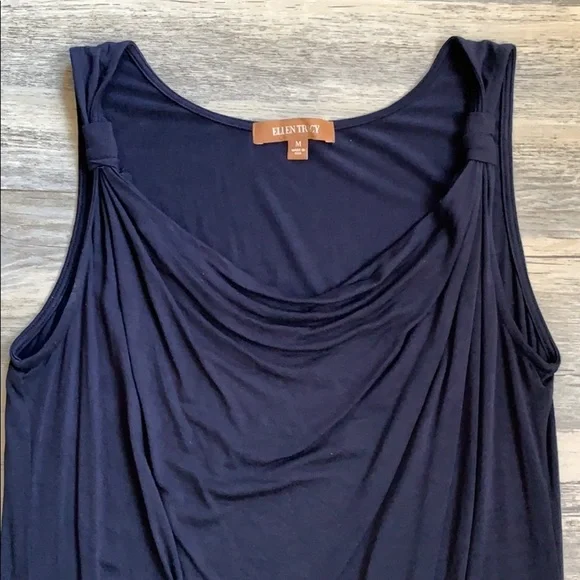 Women's Ellen Tracy Scoop Neck Tank Top Medium - Picture 2 of 8